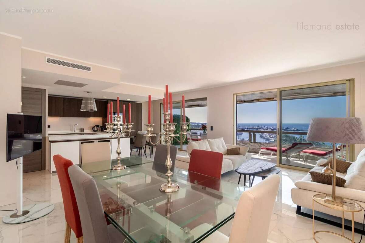 Cannes - croisette - vue panoramique - photo 19