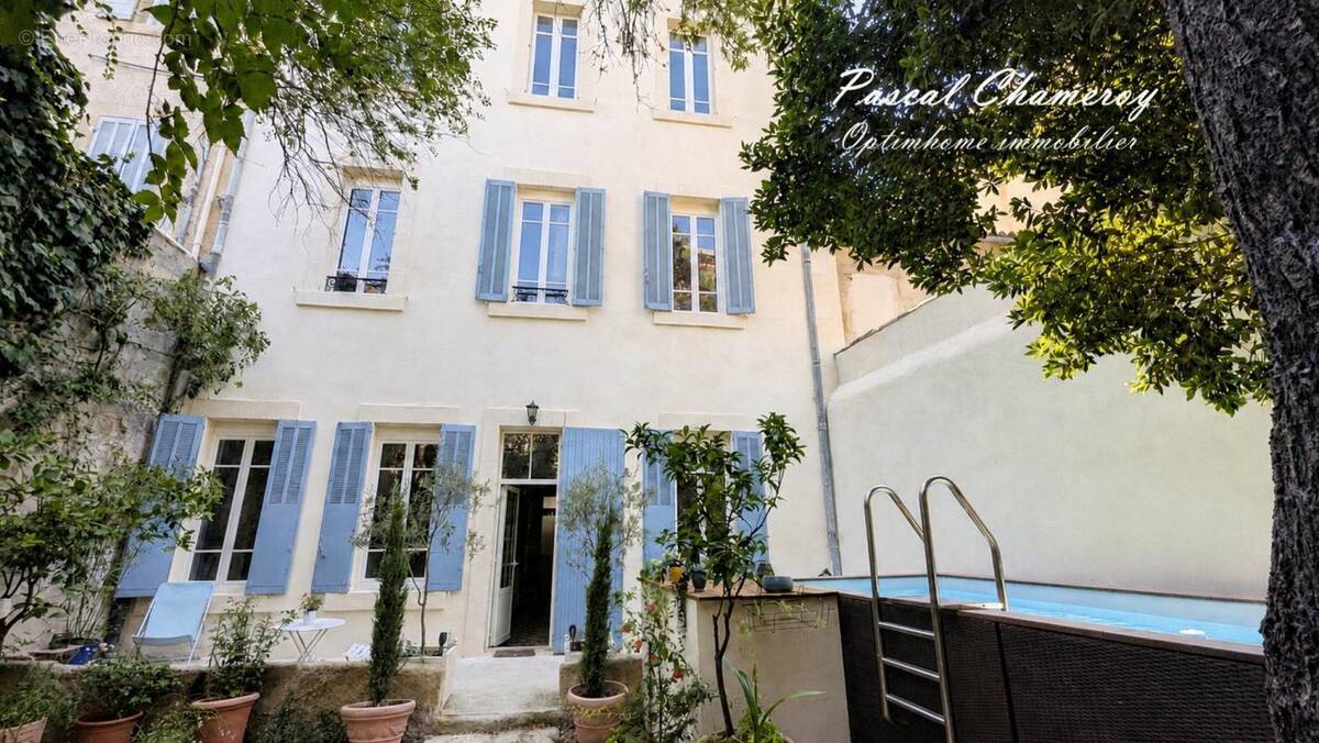 Maison à SALON-DE-PROVENCE