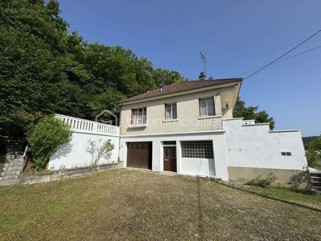 Maison à BAR-SUR-SEINE