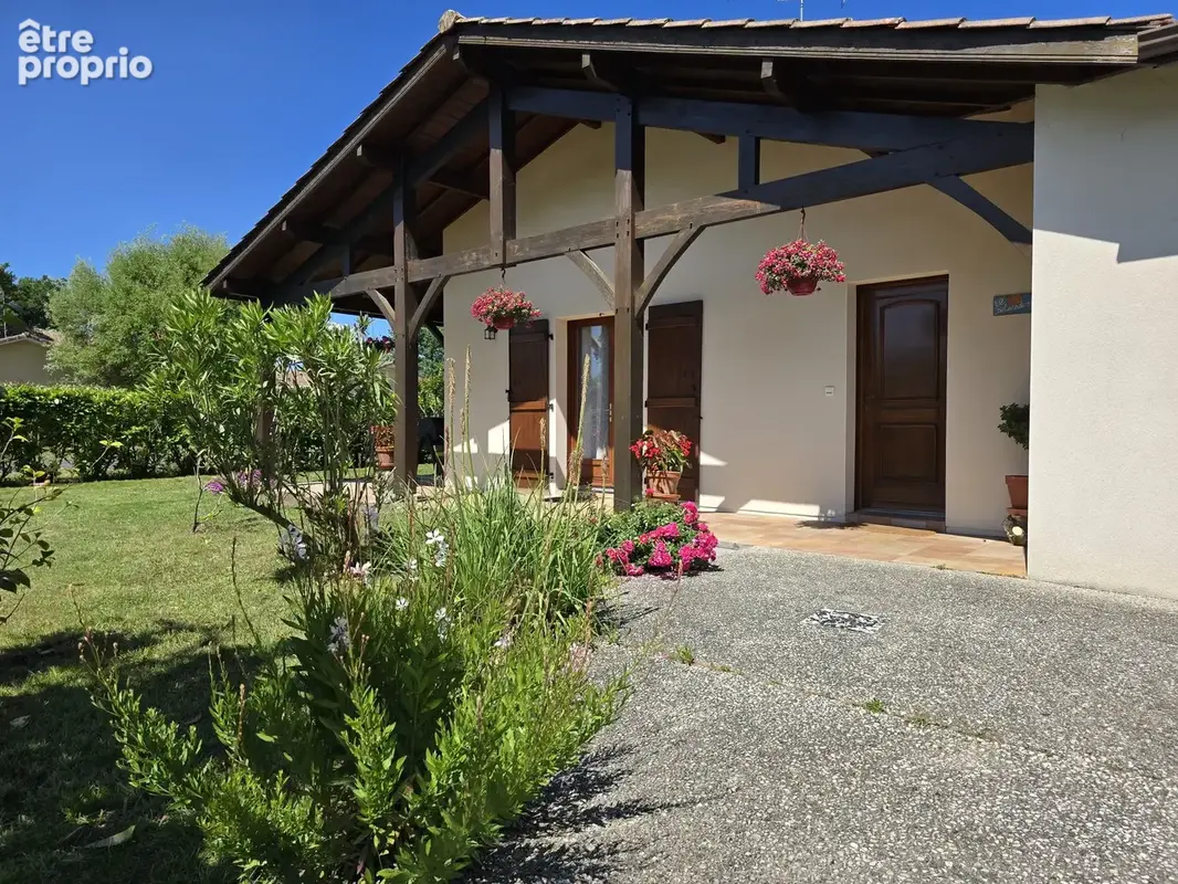 Maison à VIELLE-SAINT-GIRONS