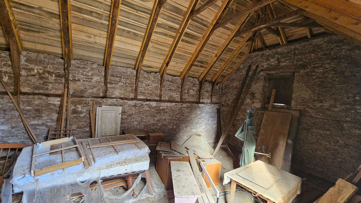 Maison à PIERREFICHE