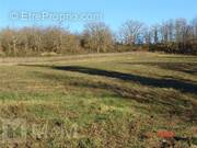 Terrain à ANTUGNAC