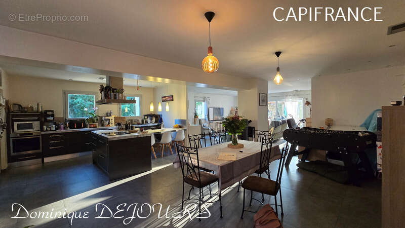 Maison à SAINT-FORTUNAT-SUR-EYRIEUX