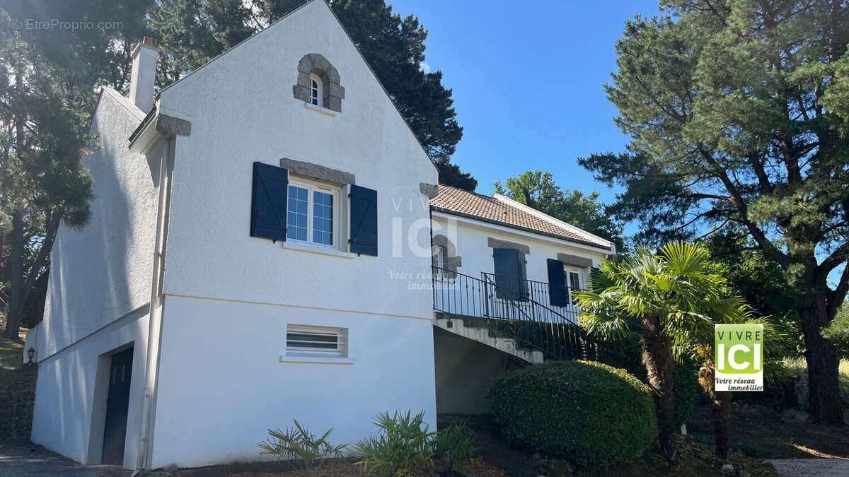 Maison à LA CHAPELLE-BASSE-MER
