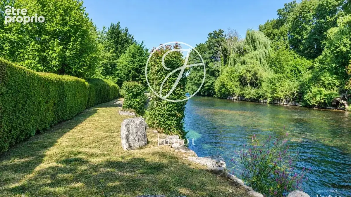 Anet - EURE-ET-LOIR - Château néoclassique au bord de l'Eure - photo 12