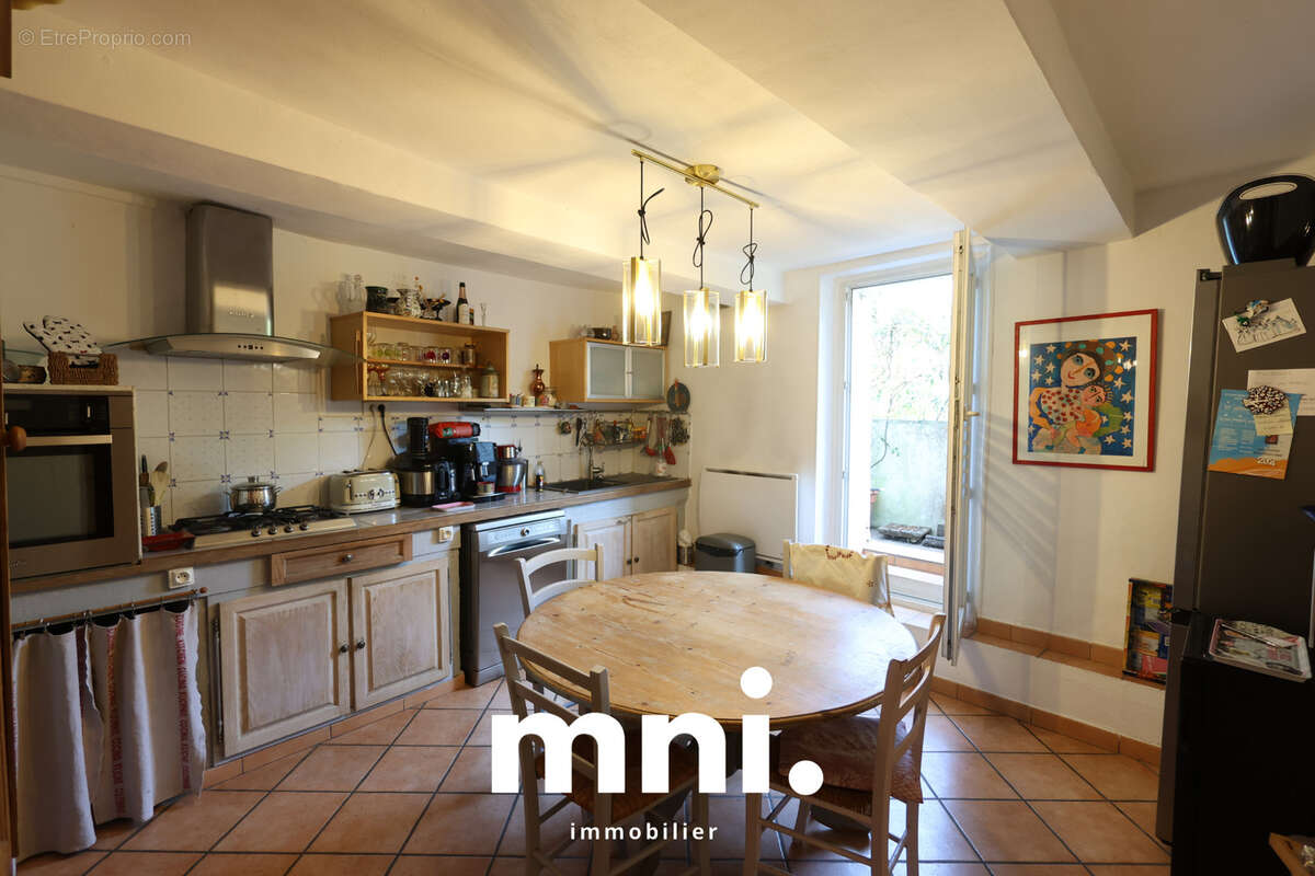 Maison à SIX-FOURS-LES-PLAGES