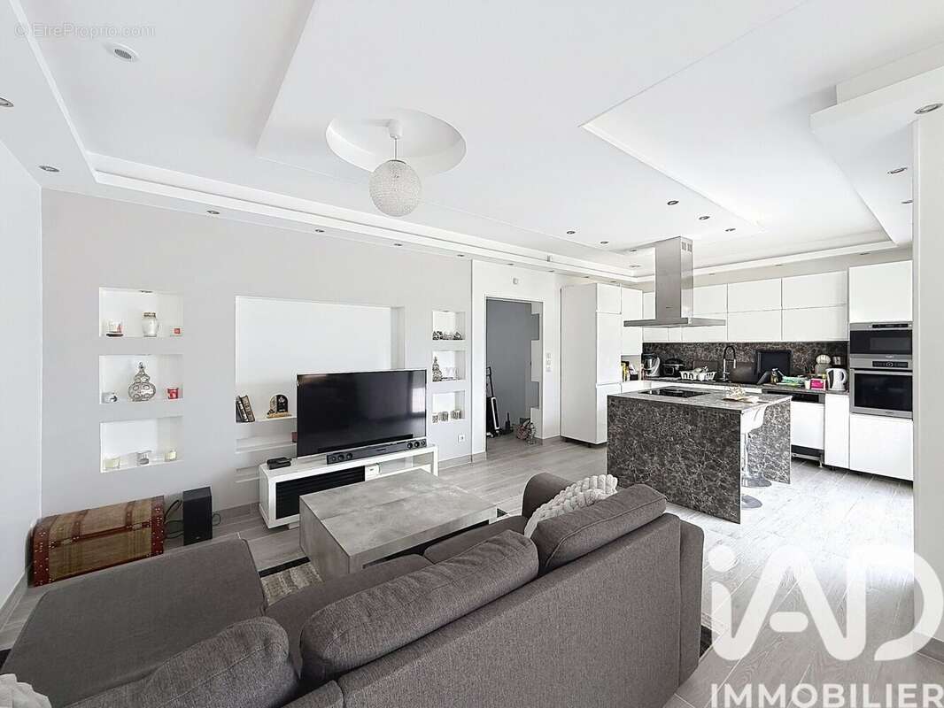 Maison 172 m² à Cierrey  - photo 5