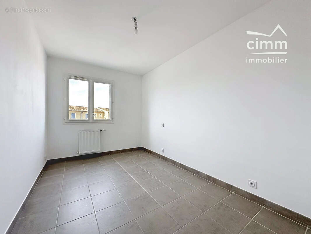 Maison 80 m² à Le Thor  - photo 8