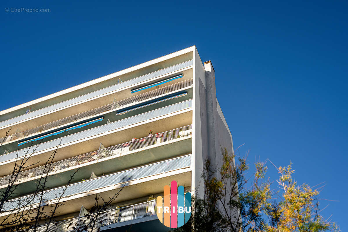 Appartement à MARSEILLE-4E