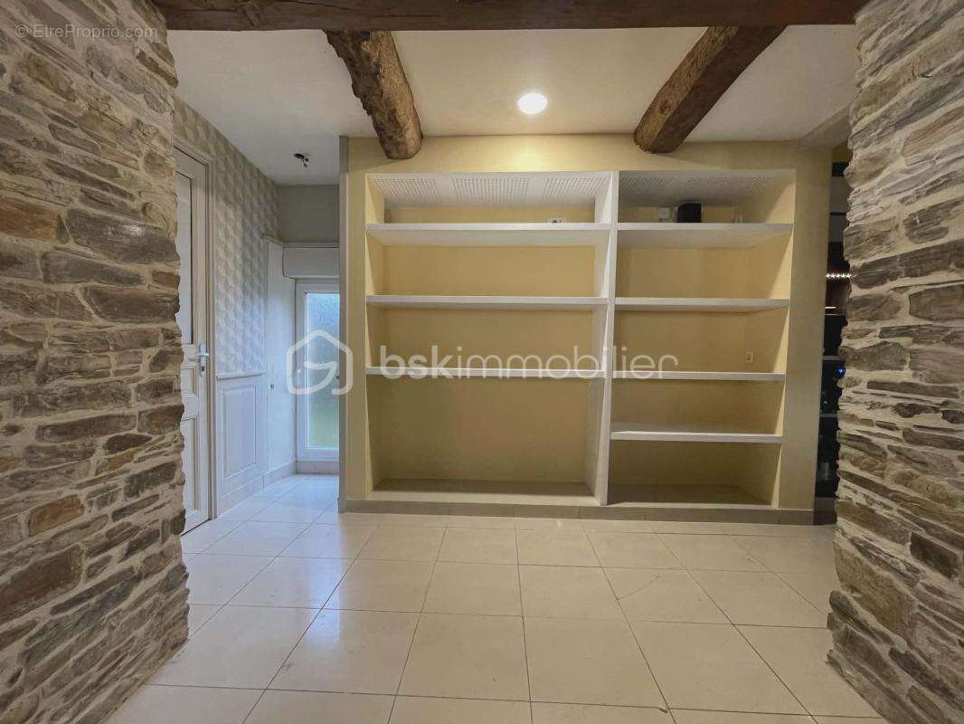 Maison à LA BARRE-DE-SEMILLY