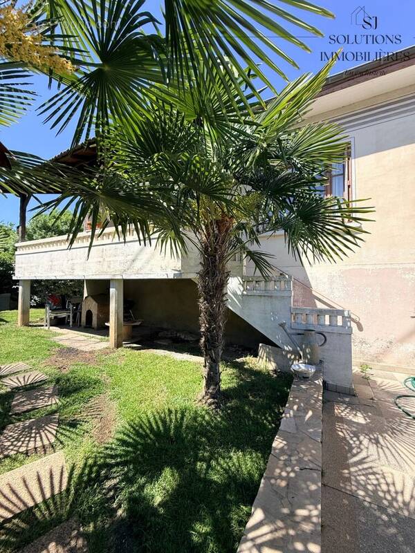 Maison à ASSIEU