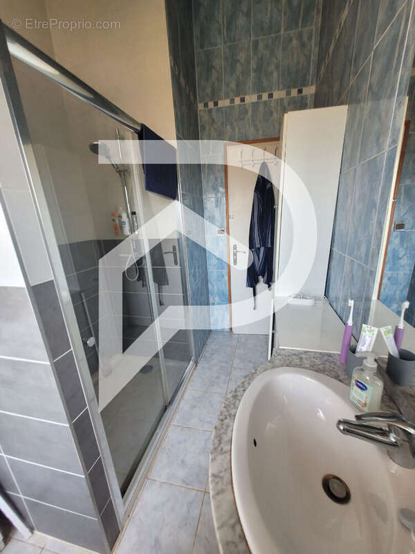 Maison  6 pièce(s) - photo 10