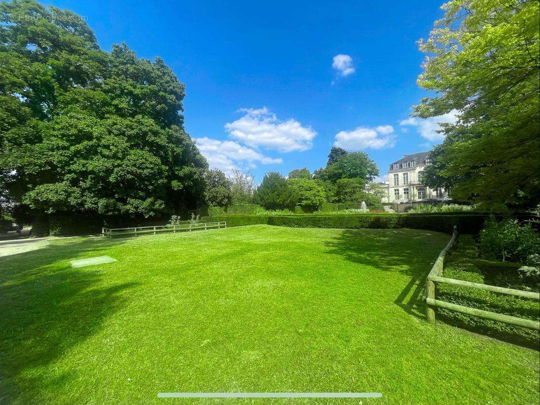Appartement à CHATILLON