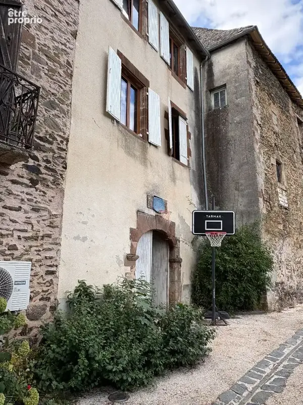 Maison de village avec vue, jardin et garage - photo 17