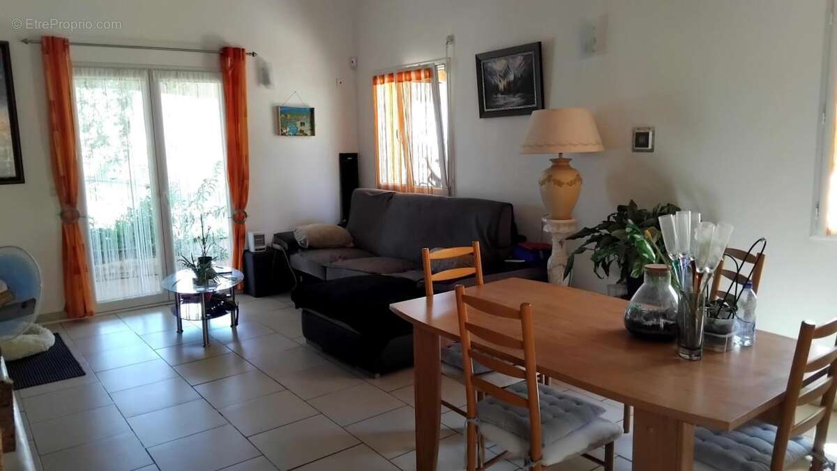 Villa d'architecte 5 pièces Lagnieu - Quartier recherché - vue Bugey et  Alpes ! - photo 3