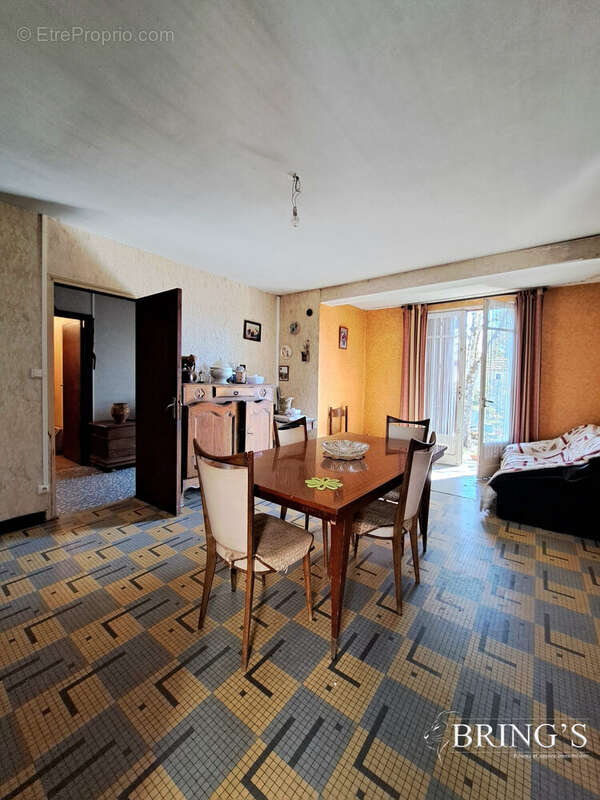 Maison à ENGAYRAC