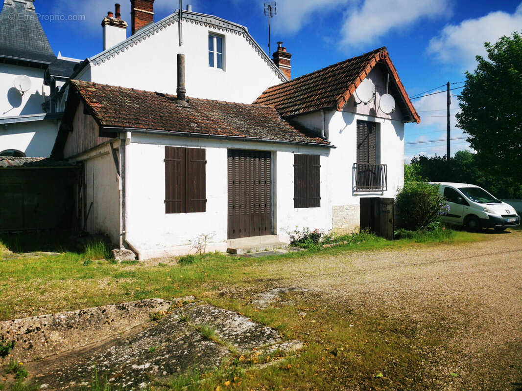 Maison 160 m² à Sevrey  - photo 4