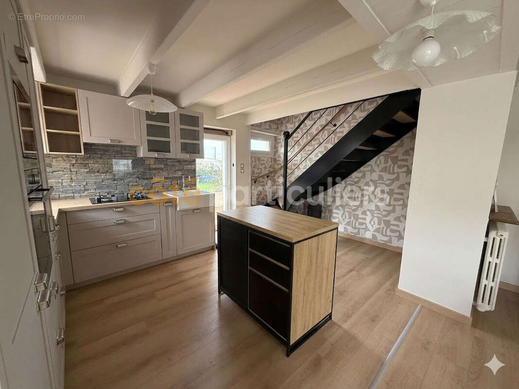 TRIAIZE Maison 4 chambres - photo 3