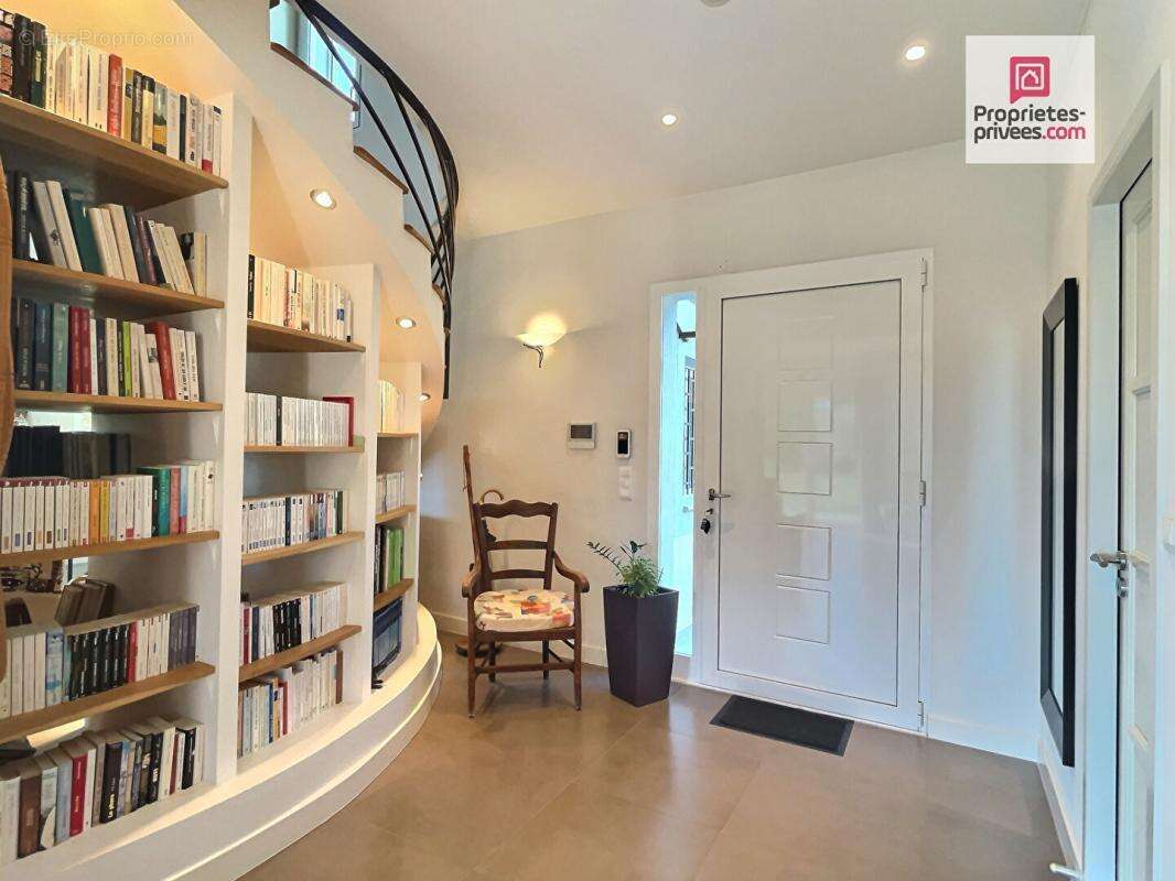 Maison à DRAGUIGNAN