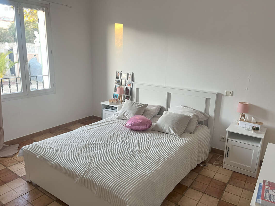 Maison à SAINT-GILLES