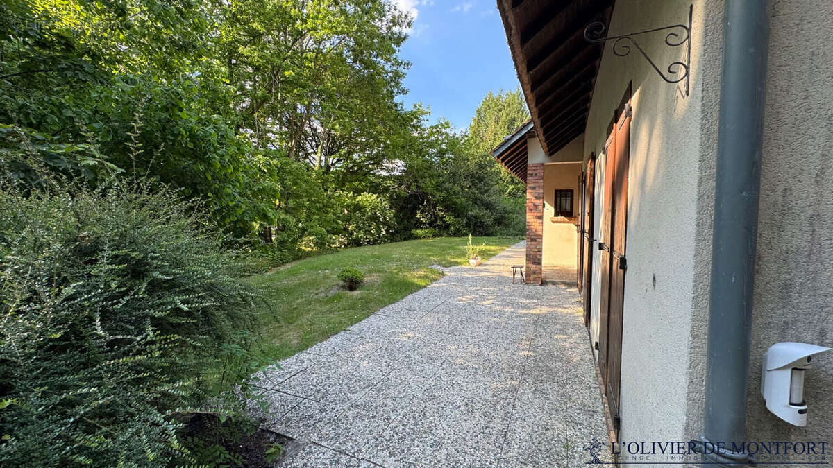 Maison à MONTFORT-L'AMAURY
