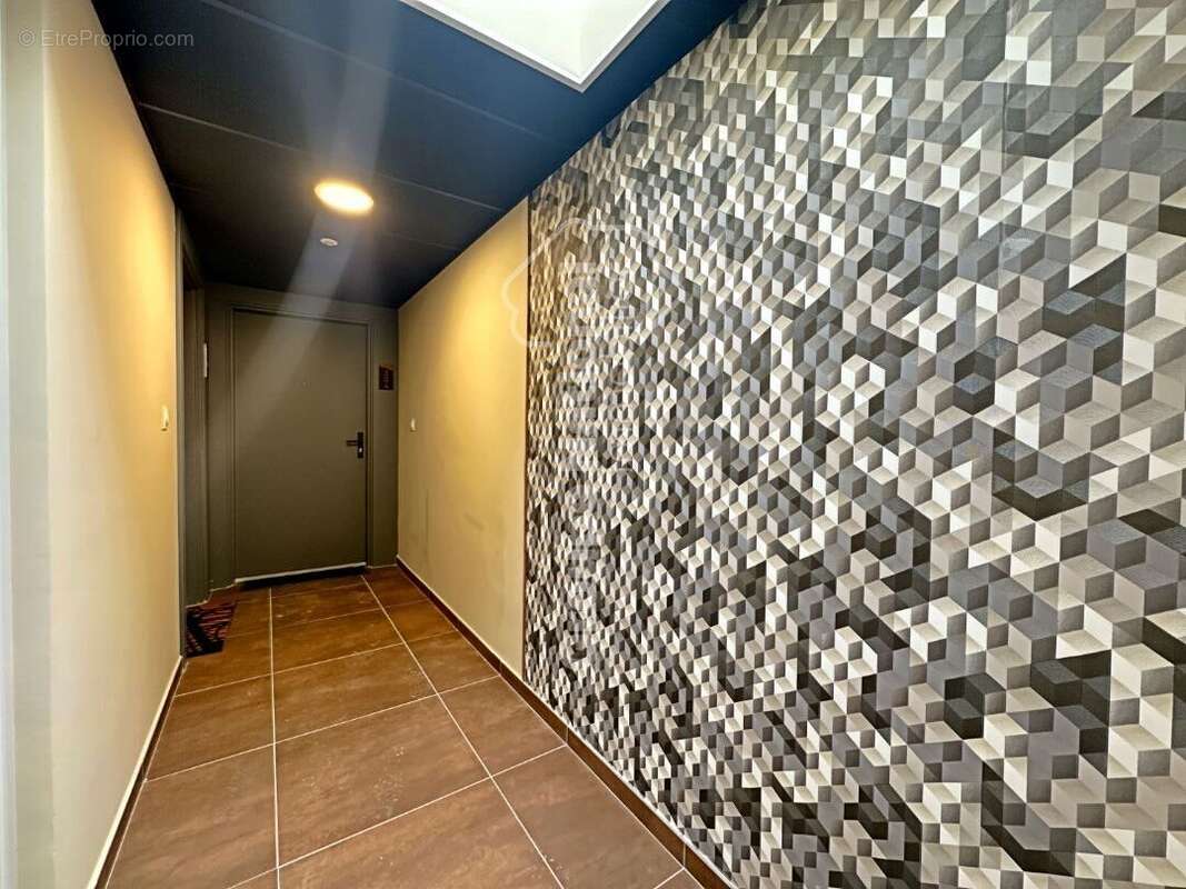 Appartement à LUNEL