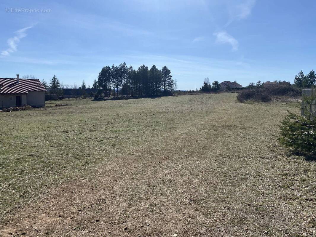 Terrain à SAINT-ANDRE-DE-VEZINES