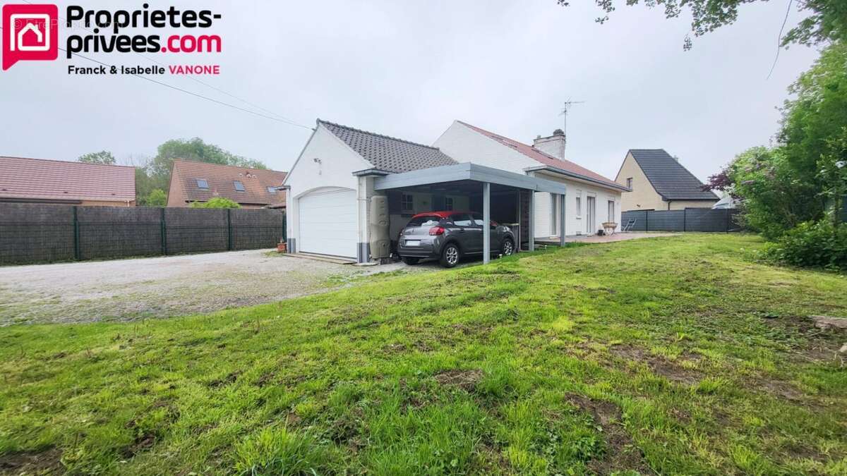 Maison Individuelle type plain pied - 3 chambres - jardin - garage - cave - 82 m² habitables (120m² utiles) - photo 2
