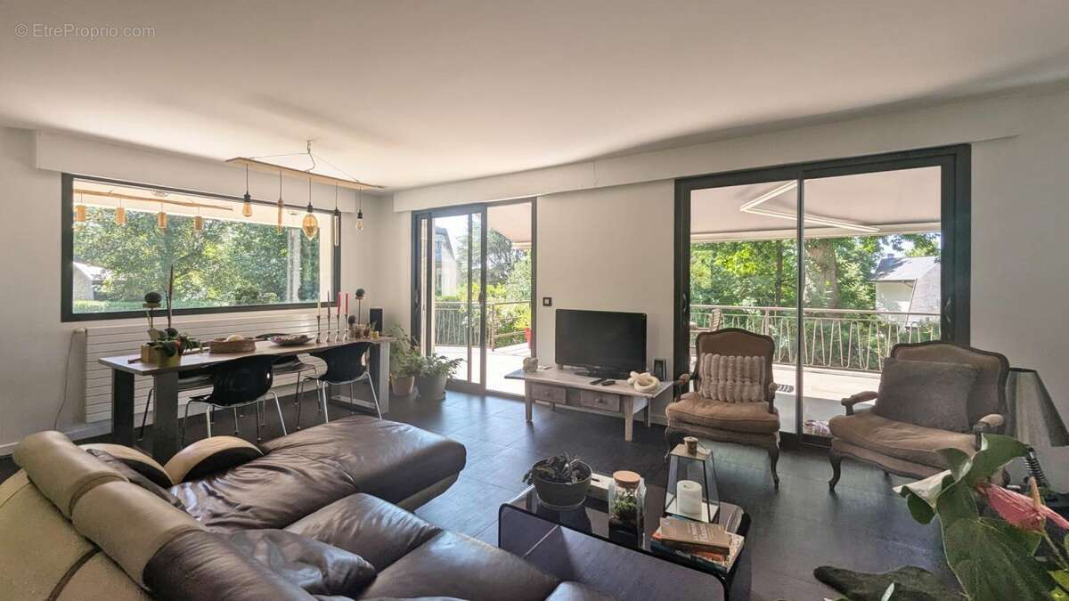 Maison à MONTMORENCY