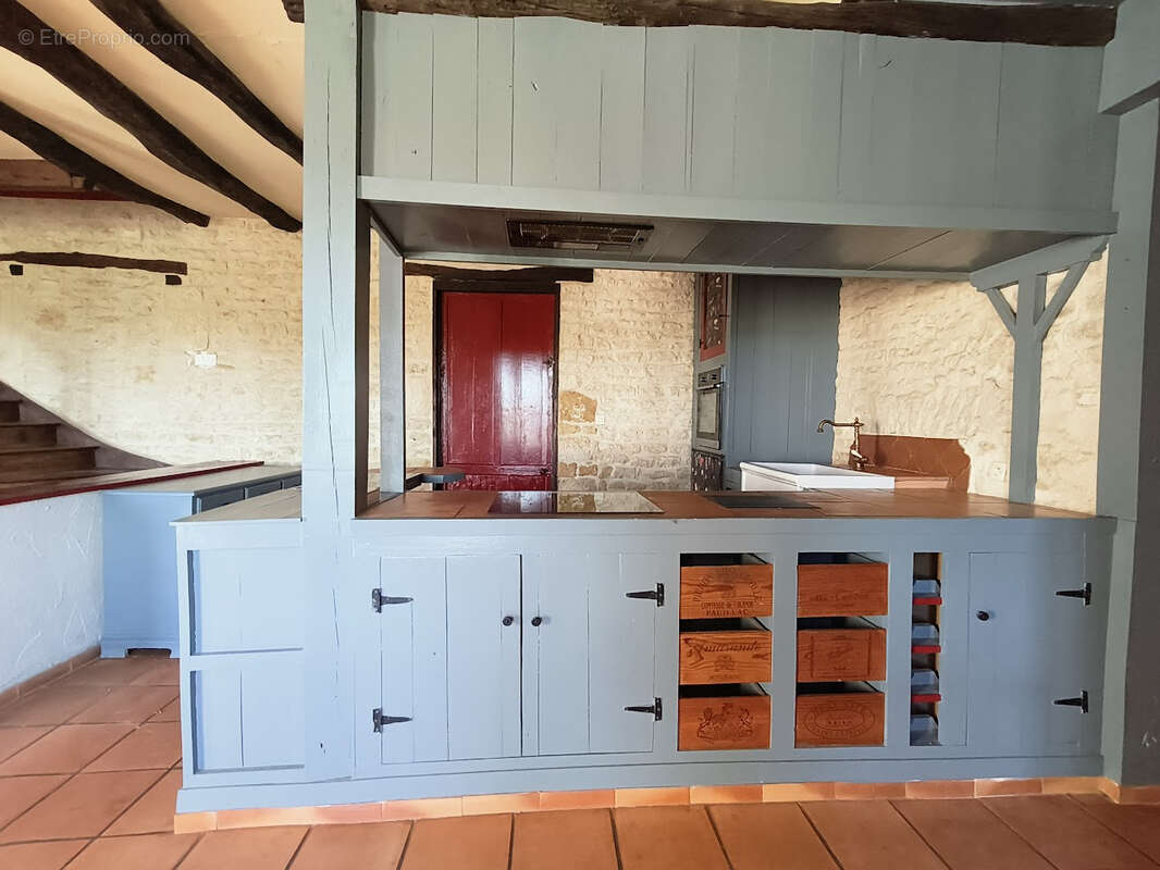 Maison à SAINTE-EANNE