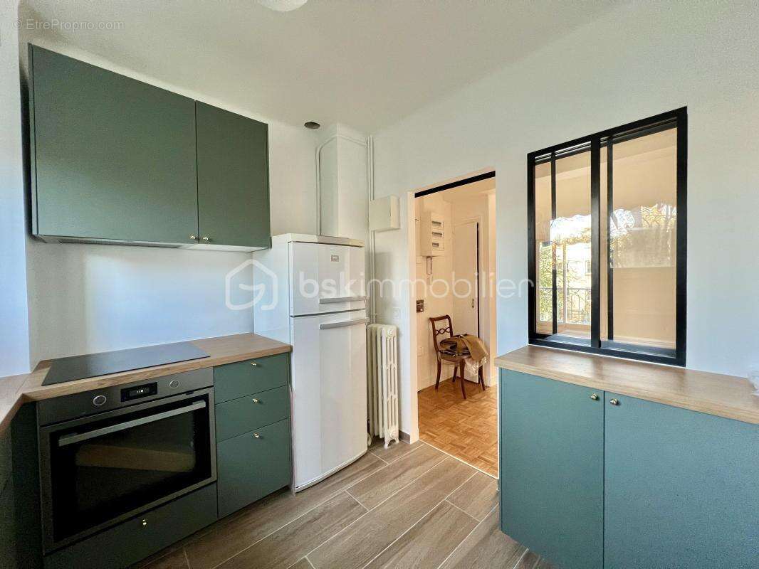 Appartement à VILLE-D'AVRAY