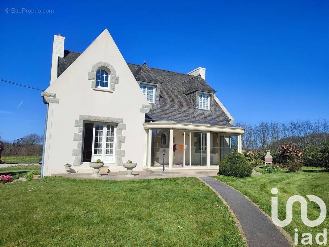 Photo 1 - Maison à PLOUGONVEN