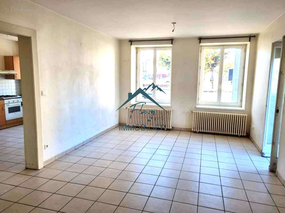 Appartement à BRUYERES