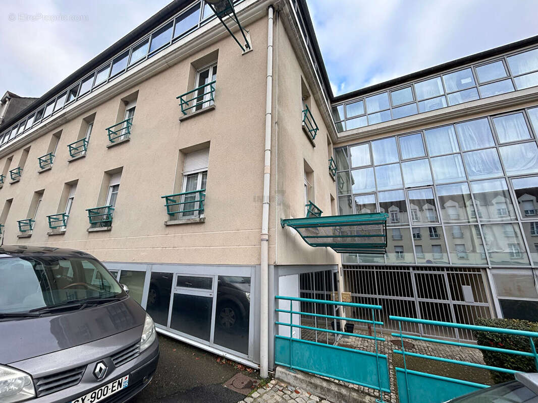 Commerce à LIZY-SUR-OURCQ