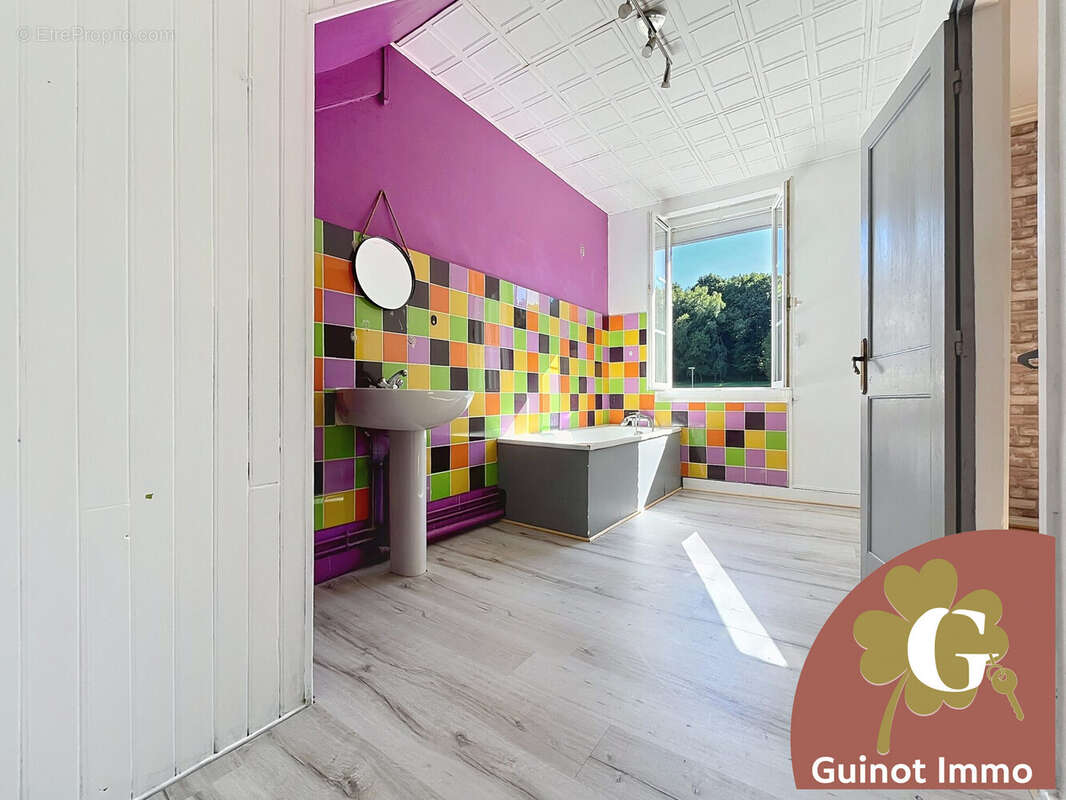 Maison à LILLEBONNE