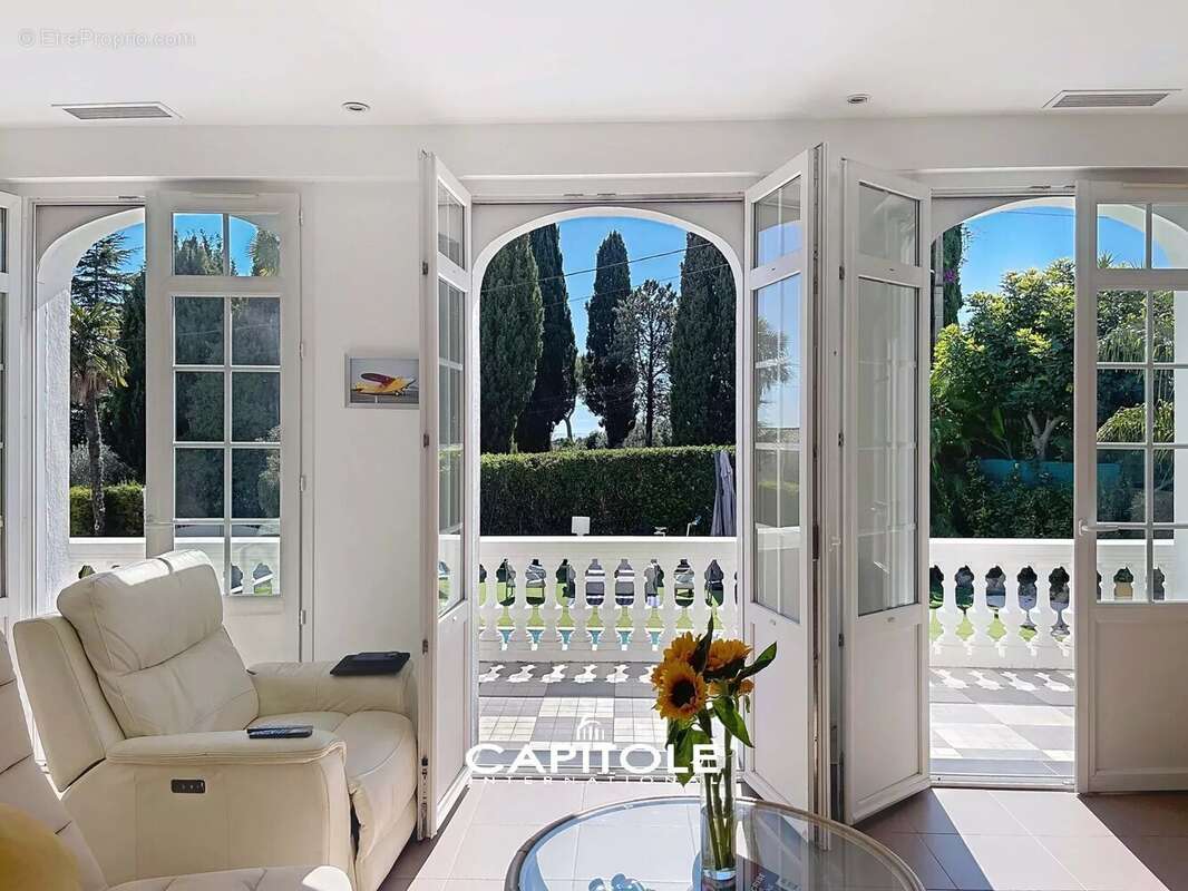Maison à ANTIBES