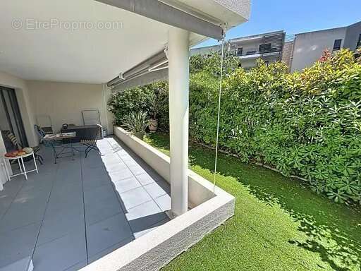 Appartement 75 m² à Saint-Raphael  - photo 4