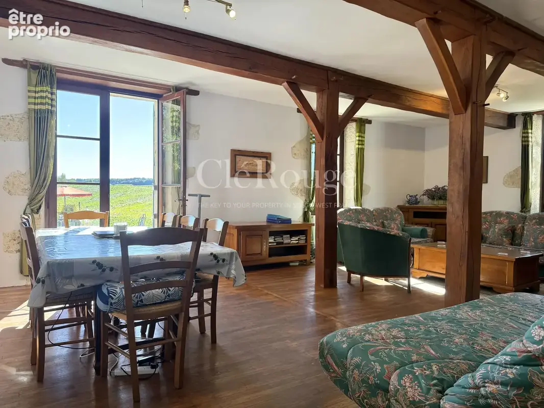 À 10 minutes d'Eymet – Belle propriété en pierre avec piscine, grange et 3,7 hectares - photo 6