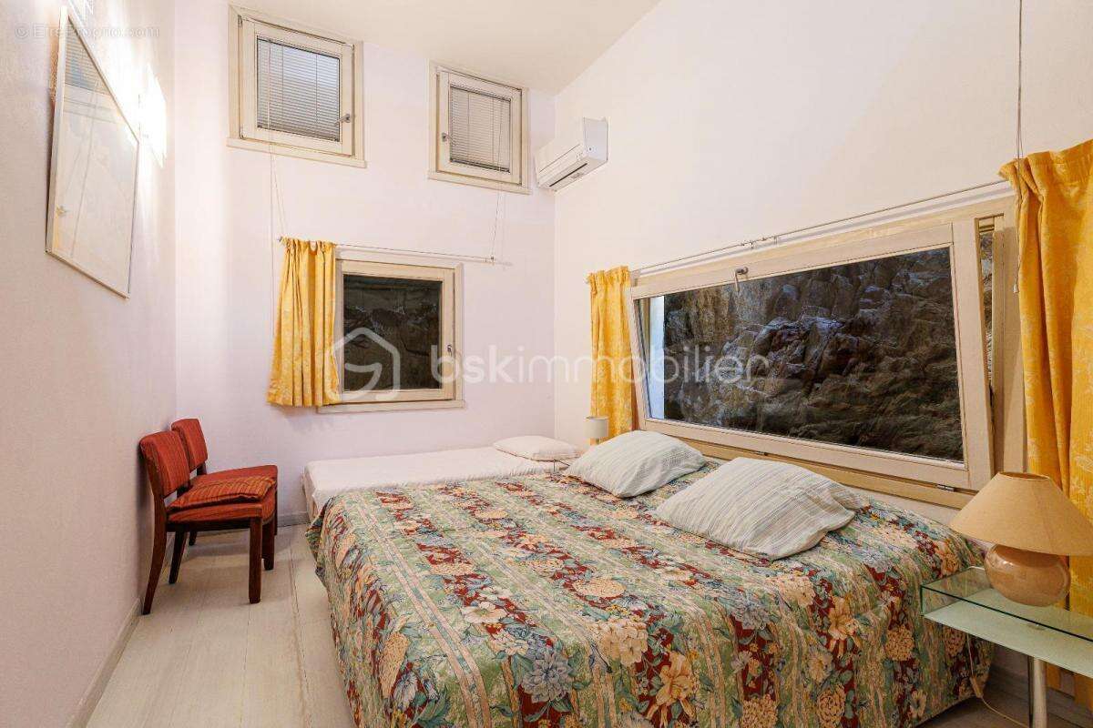 Maison à SAINT-RAPHAEL