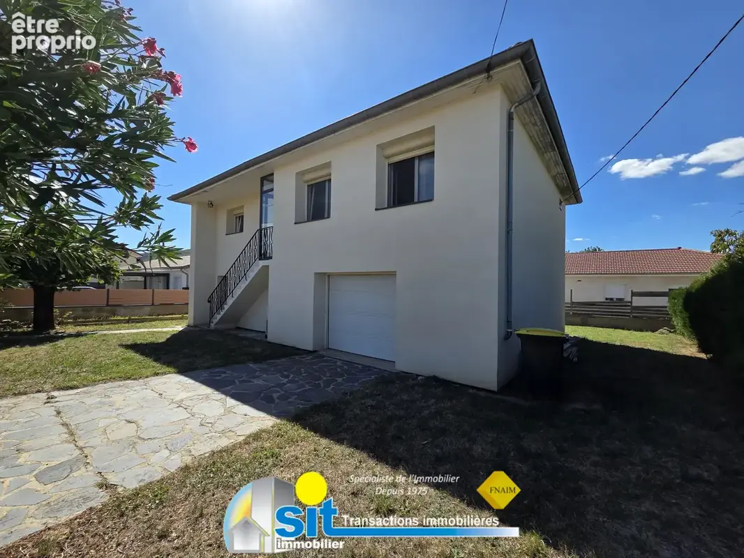 Photo Maison à Sablons au prix de 248 000€
