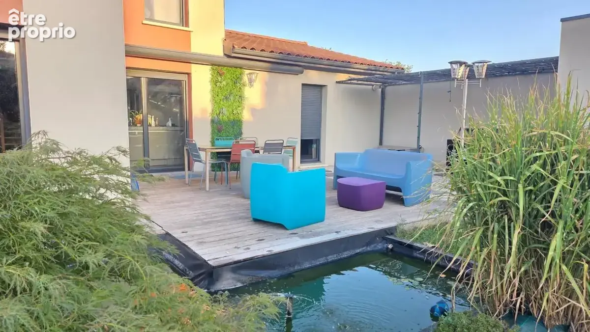 Maison de 6 pièces de 160 m² à Mions - photo 16