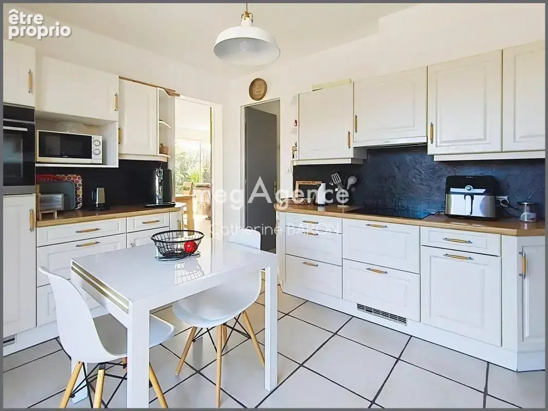 CATHEDRALE : Maison - 5 chambres - jardin - photo 5