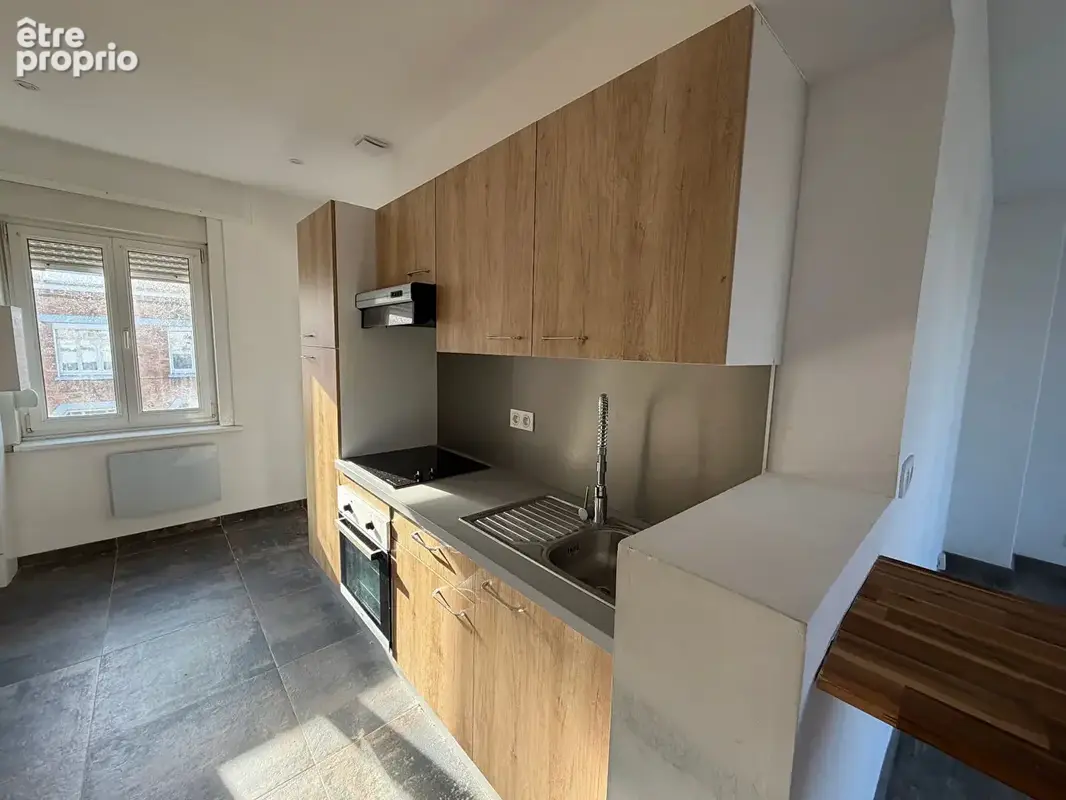 Lambersart  165 m²  Murs commerciaux + appartement  Libre d'occupation - photo 7
