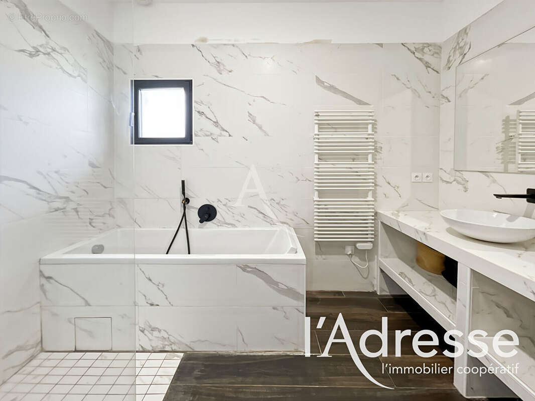 Maison La Destrousse - 5 pièces - 165m2 - photo 15