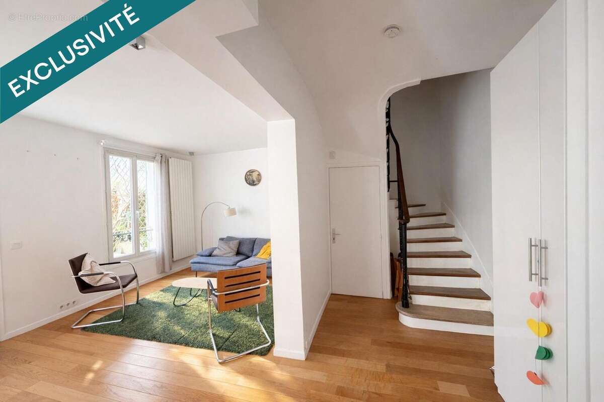 Photo 4 - Maison à SURESNES