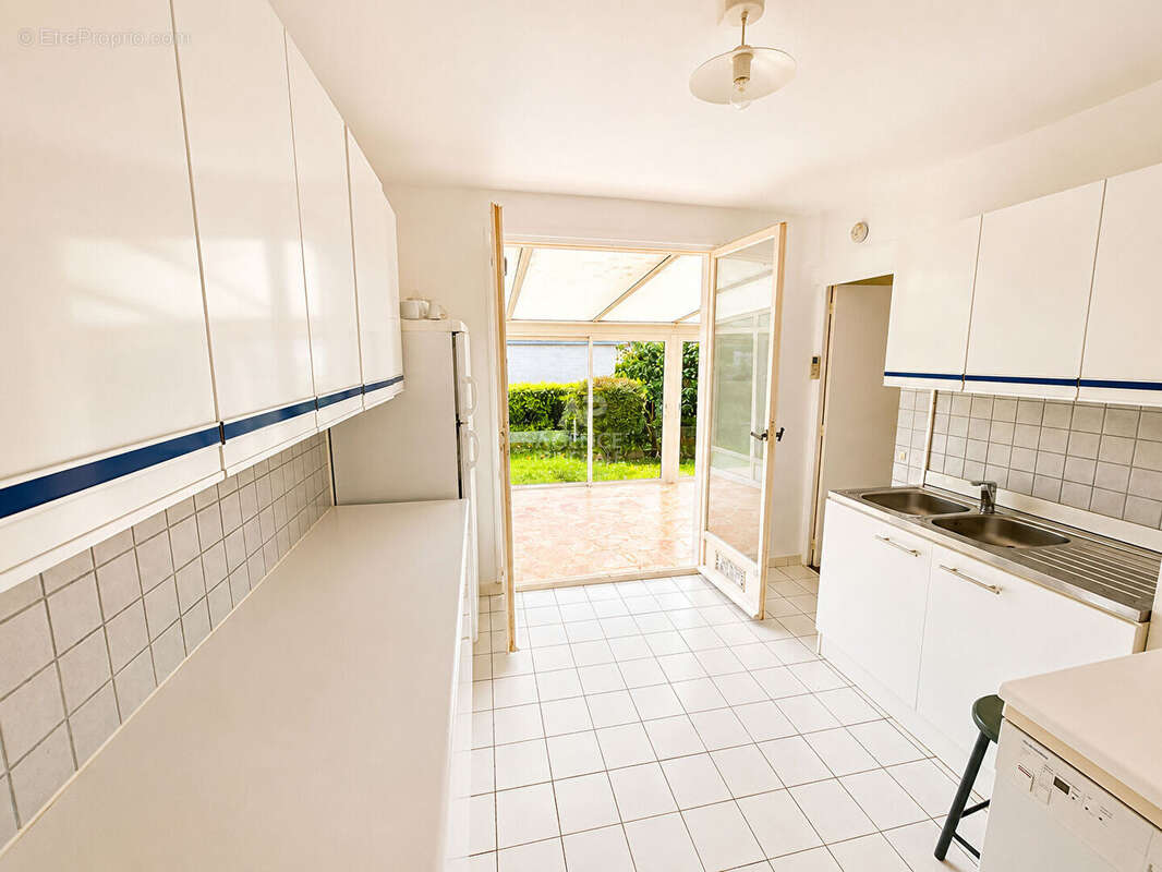 Maison Verneuil-sur-seine 5 pièce(s) 83 m2 - photo 4