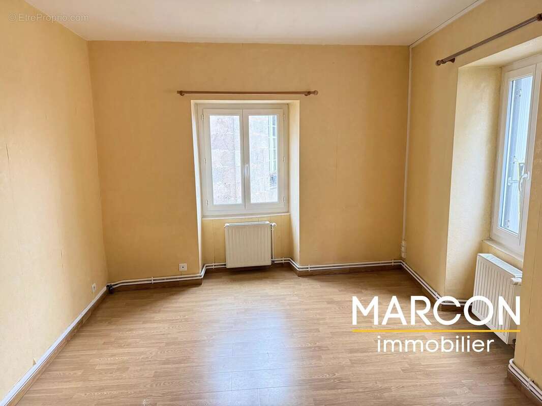 Appartement à GUERET