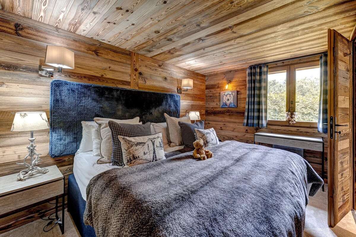 Maison à ARACHES-LA-FRASSE