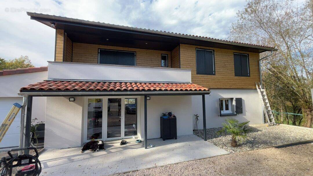 Maison à SALIES-DU-SALAT