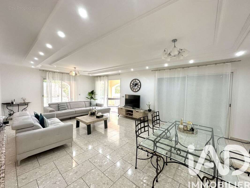 Photo 5 - Maison à MOUGINS